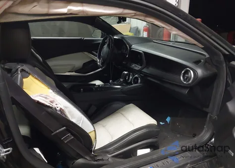 2017 Chevrolet Camaro 2Lt z USA, uszkodzony, nr VIN 1G1FD1RX2H0152077